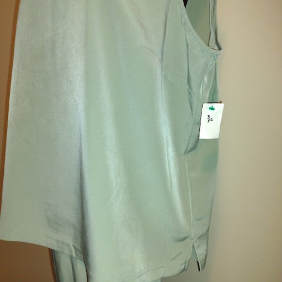 Blair, 3pc Silk Pant Set, Sage Green, Long Sleeves, Dry Cleaned, Size-XL Petite - Picture 7 of 10
